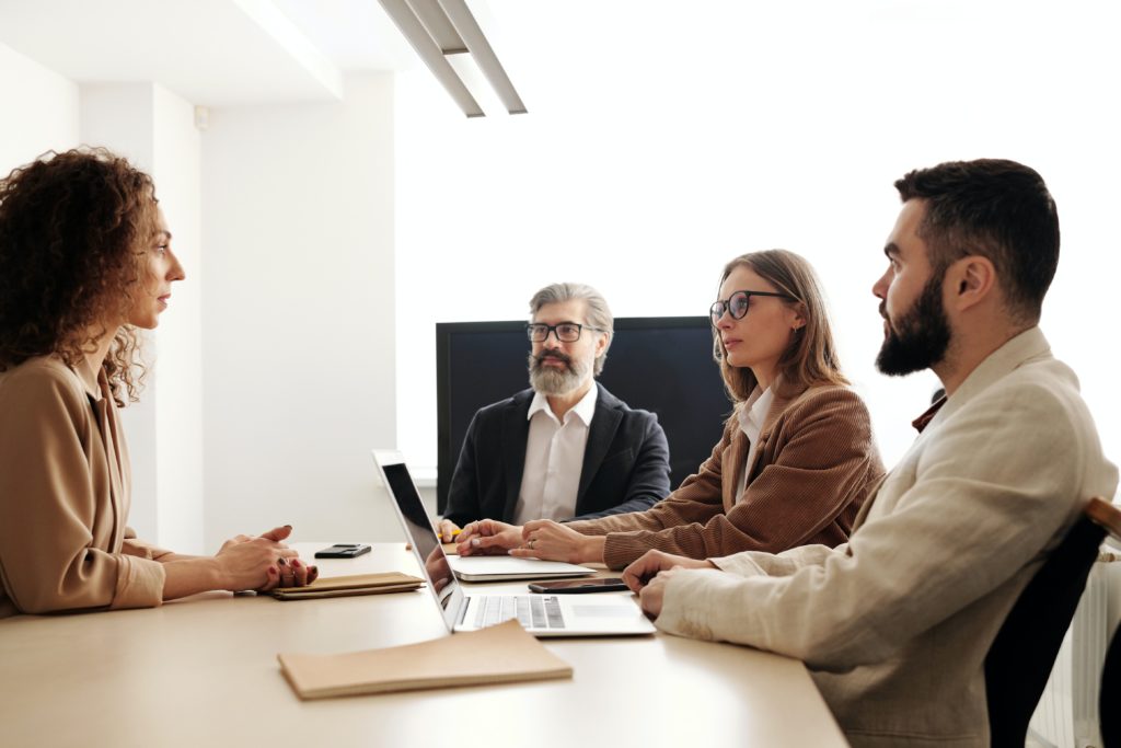 A diferença entre Liderança e Gestão